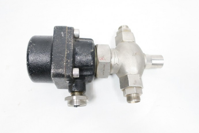 15830-2000 CIRCOR AEROSPACE