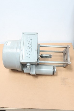 14-209-113605-01-02 BECK