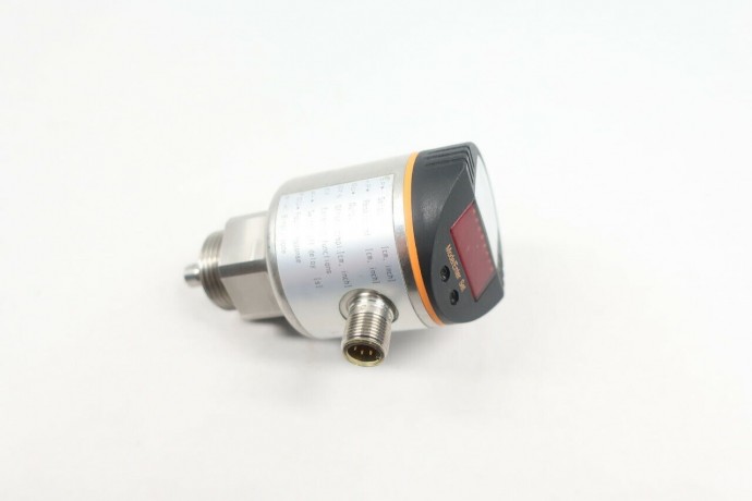 LR8000 IFM EFECTOR