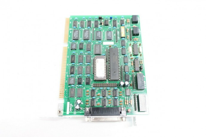 7111958 AT-COM/Z80 ELMIC