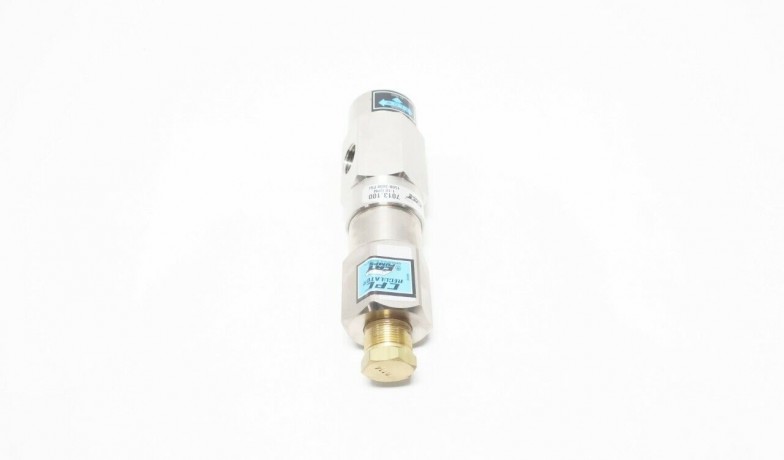 7013.100 CAT PUMPS