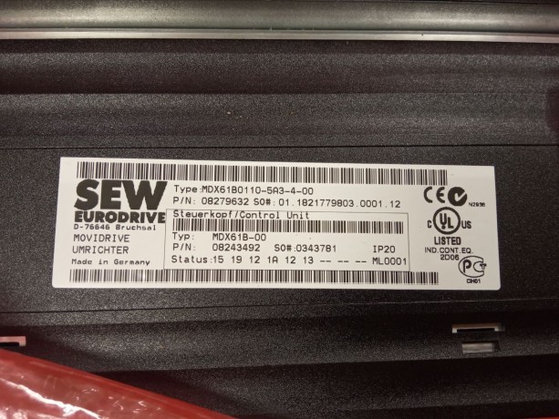 MDX61B0110-5A3-4-00+MDX60A0110-5A3-4-00